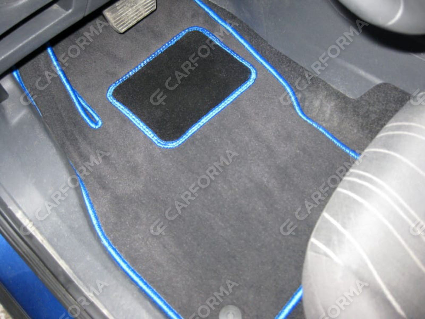 Коврики на Opel Corsa D 2006&nbsp;-&nbsp;2014 в Кургане