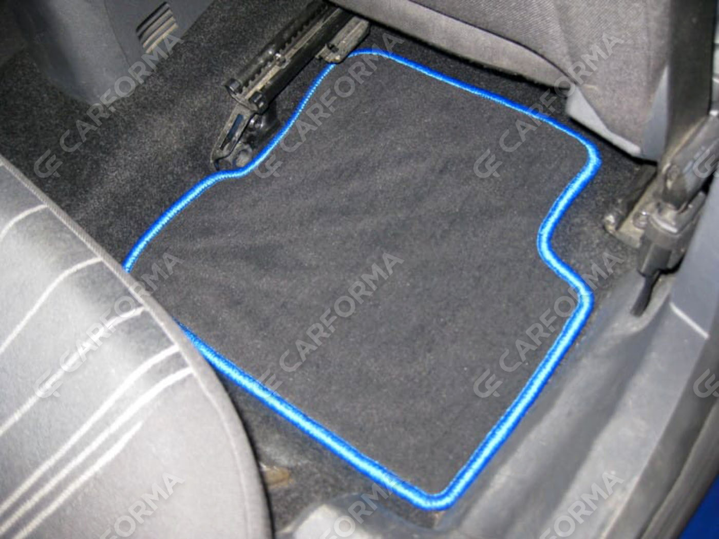 Коврики на Opel Corsa D 2006&nbsp;-&nbsp;2014 в Кургане