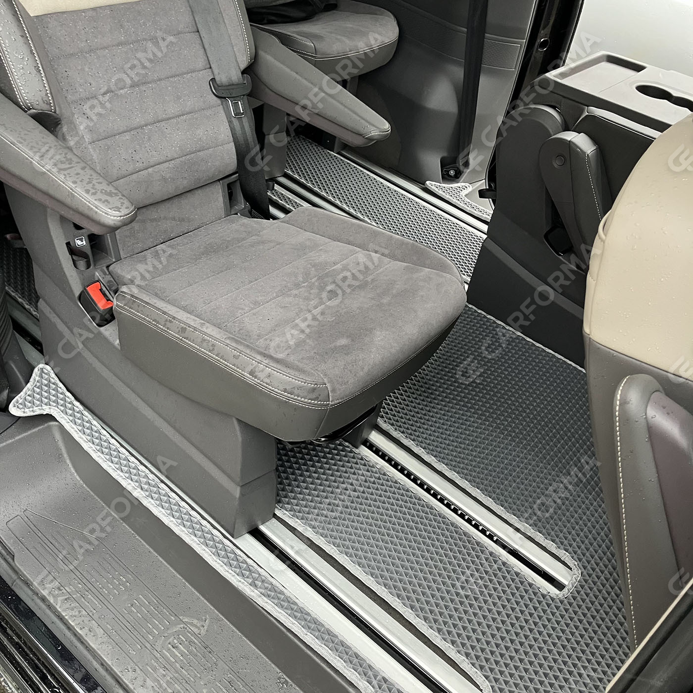 Коврики на Volkswagen Multivan (T7) 2021&nbsp;-&nbsp;2026 в Кургане