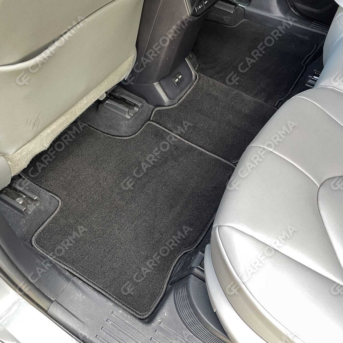 Коврики на Toyota Crown Kluger 2021&nbsp;-&nbsp;2026 в Кургане