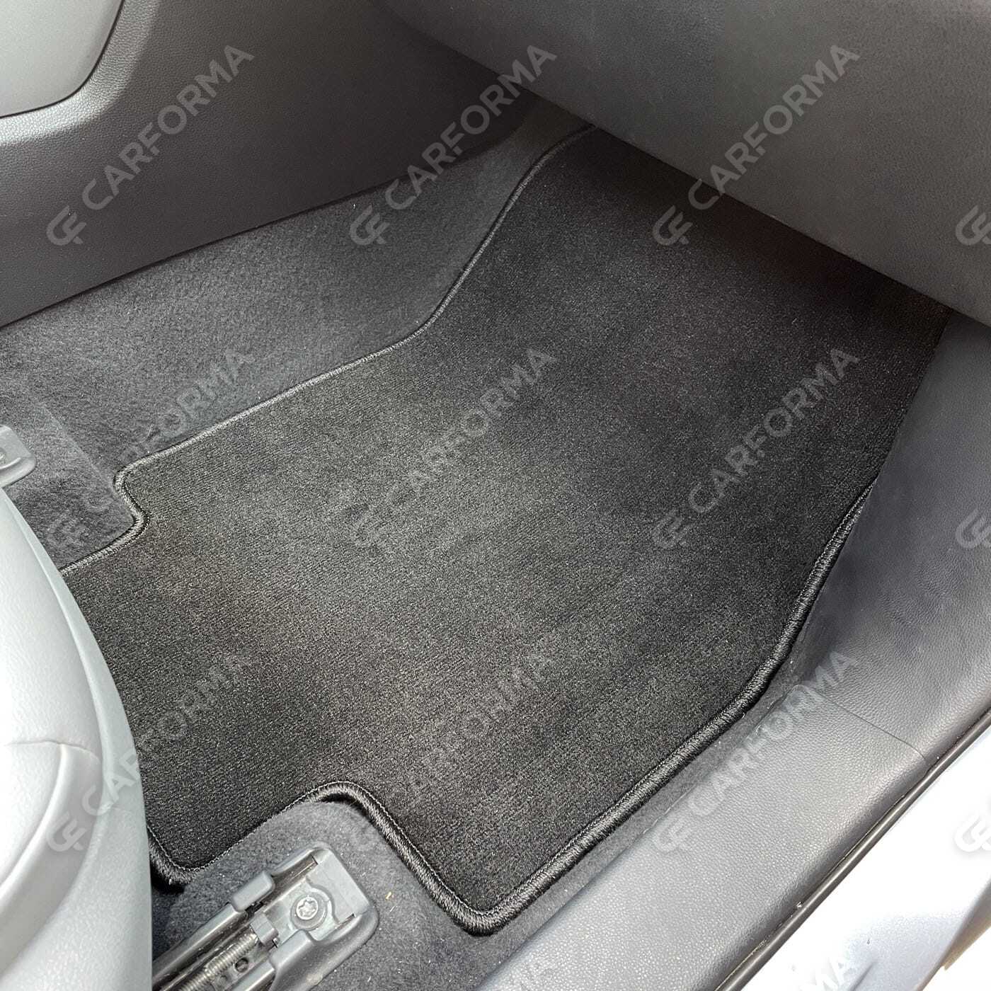 Коврики на Toyota Crown Kluger 2021&nbsp;-&nbsp;2026 в Кургане