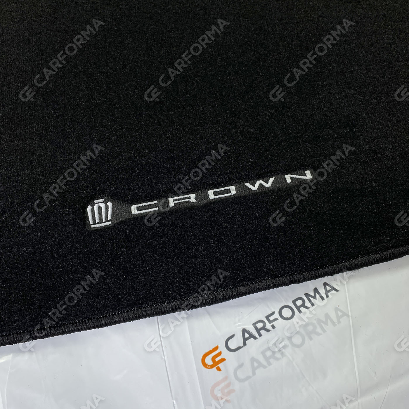 Коврики на Toyota Crown (S220) 2017&nbsp;-&nbsp;2022 в Кургане