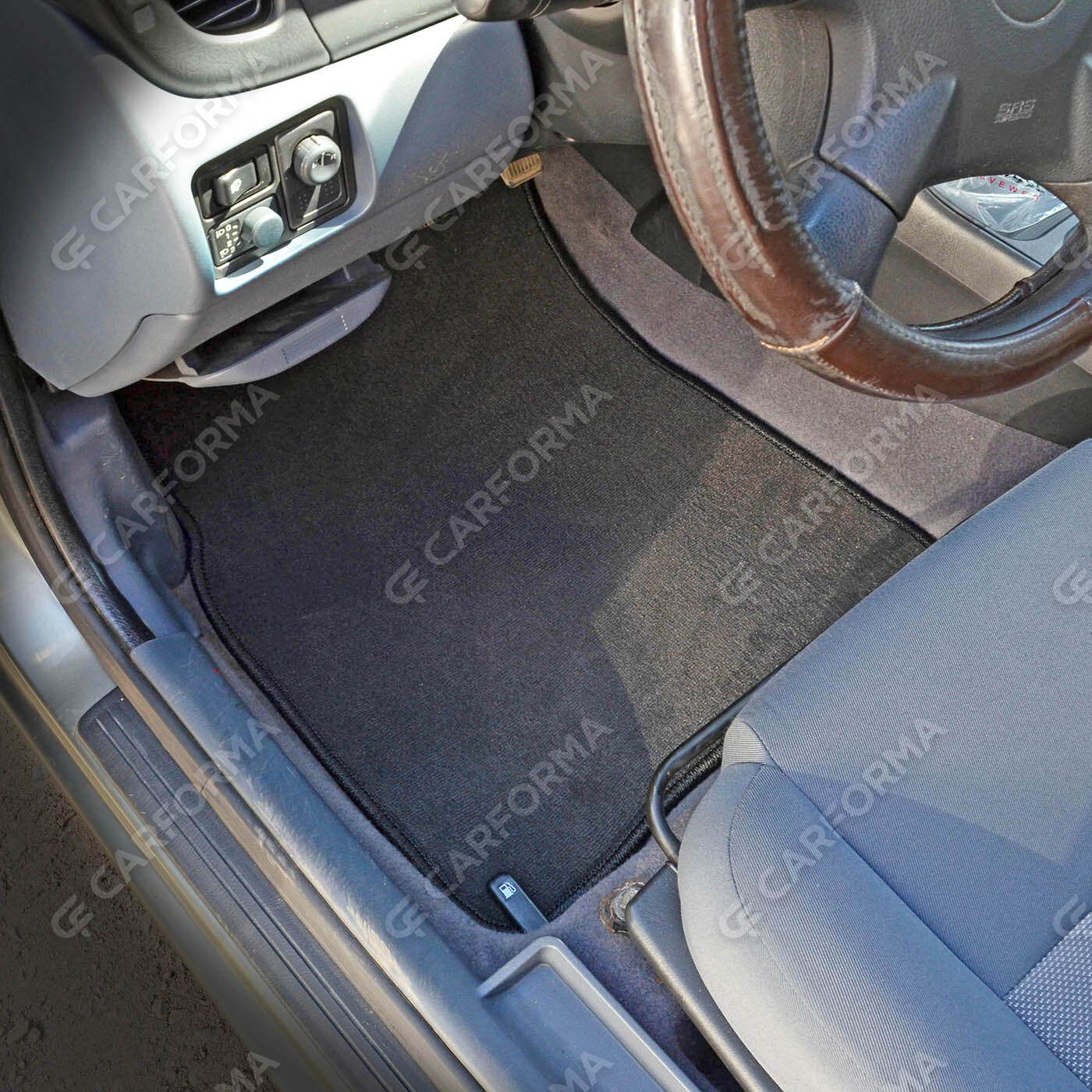 Ворсовые коврики на Nissan Almera 2 (N16) 2000&nbsp;-&nbsp;2006 в Кургане