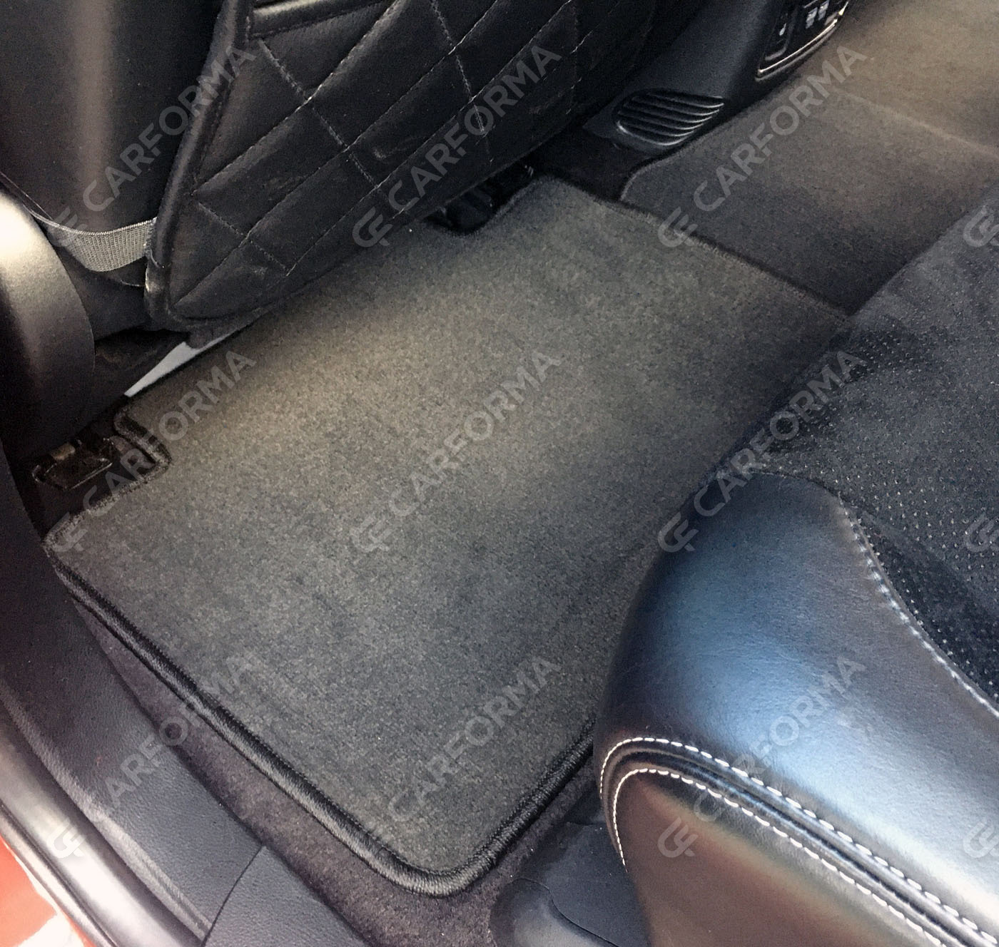 Ворсовые коврики на Jeep Grand Cherokee (WK2) 2010&nbsp;-&nbsp;2022 в Кургане