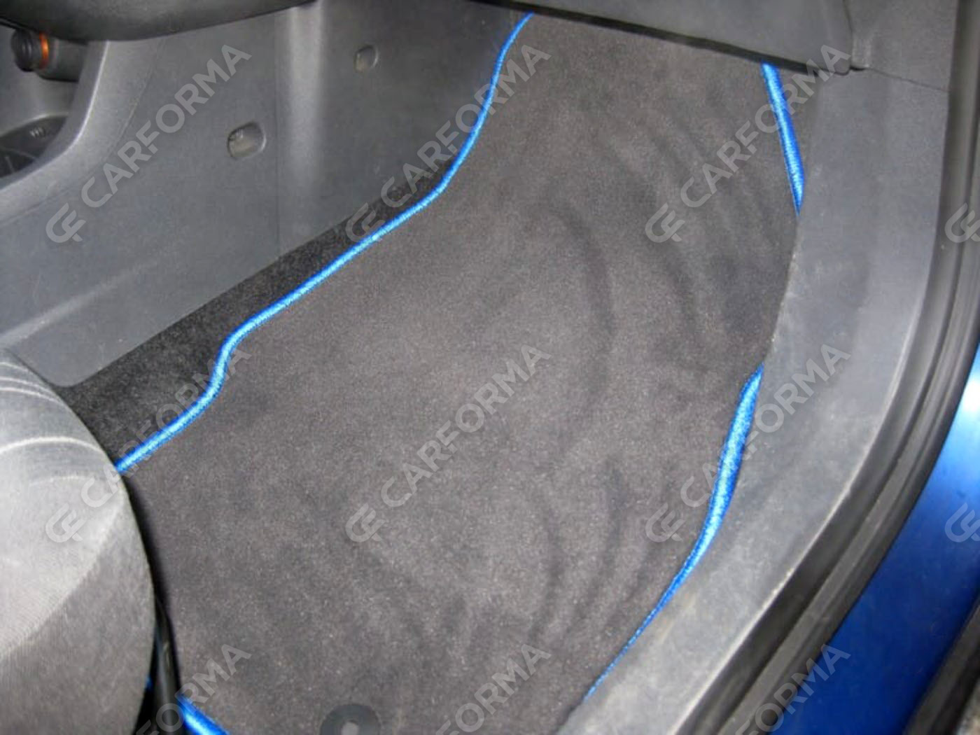 Коврики на Opel Corsa D 2006&nbsp;-&nbsp;2014 в Кургане