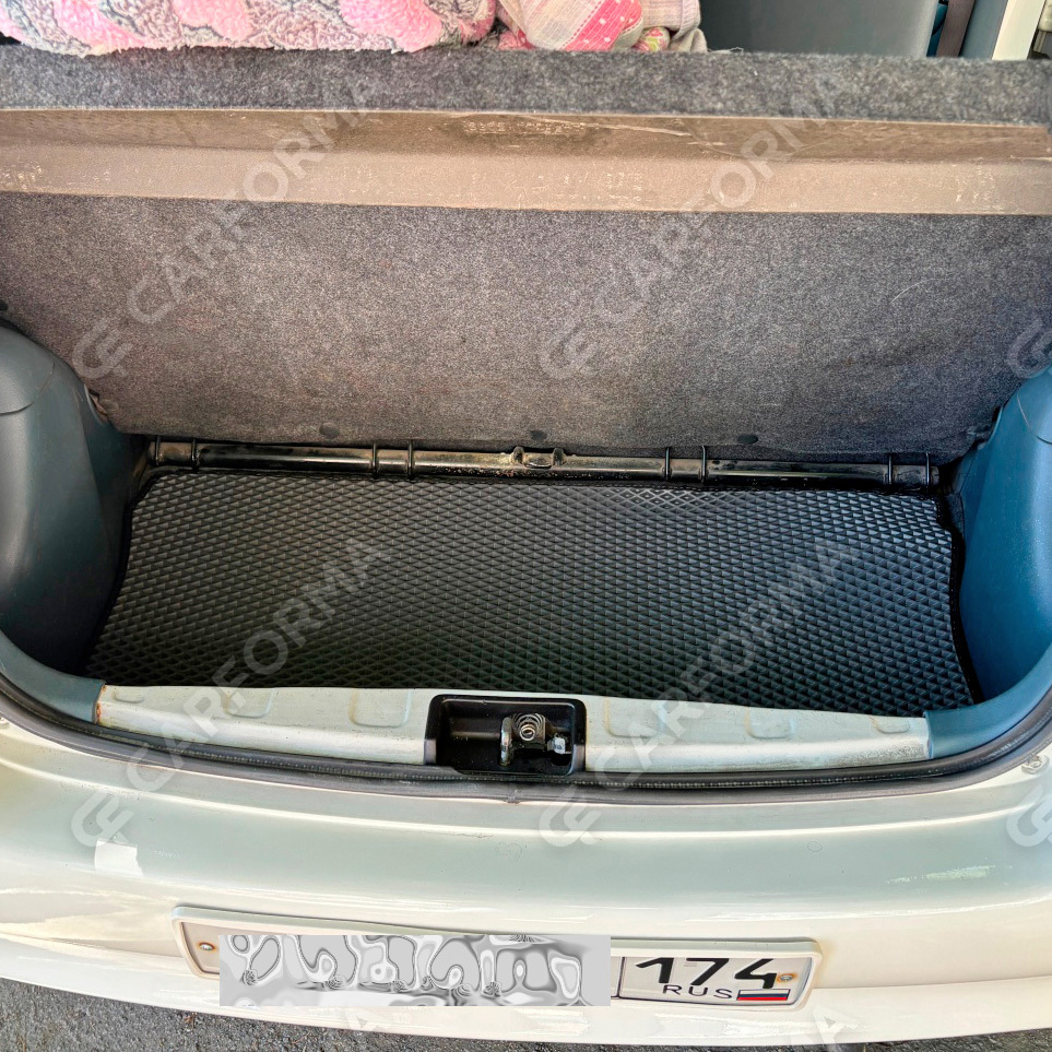 Коврики на Toyota Vitz I 1998&nbsp;-&nbsp;2005 в Кургане