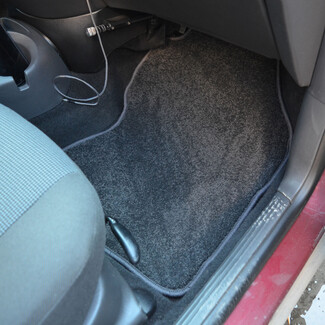 Ворсовые коврики на Ford Focus I 1998 - 2005 в Кургане Ворсовые коврики на Ford Focus I 1998 - 2005 в Кургане