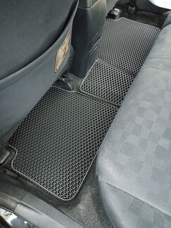 Коврики на Toyota Corolla Fielder (E14) 2006&nbsp;-&nbsp;2012 в Кургане