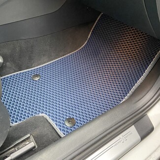 Ворсовые коврики на Audi Q2L 2016&nbsp;-&nbsp;2026 в Кургане