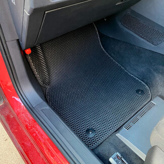 Коврики на Volkswagen Golf 8 2019&nbsp;-&nbsp;2026 в Кургане