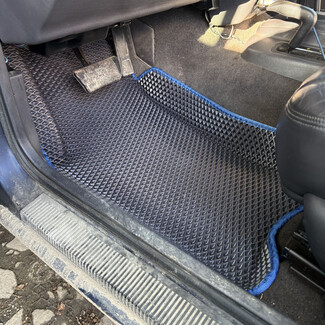 EVA коврики на Jeep Grand Cherokee (ZJ) 1992 - 1999 в Кургане EVA коврики на Jeep Grand Cherokee (ZJ) 1992 - 1999 в Кургане