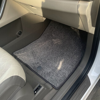 EVA коврики на KIA Carnival IV 11 мест 2020 - 2026 в Кургане EVA коврики на KIA Carnival IV 11 мест 2020 - 2026 в Кургане