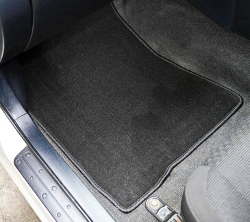 Коврики на Toyota Altezza 1998 - 2005 в Кургане Коврики на Toyota Altezza 1998 - 2005 в Кургане