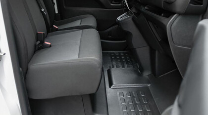 Коврики на Peugeot Traveller 2016&nbsp;-&nbsp;2026 в Кургане