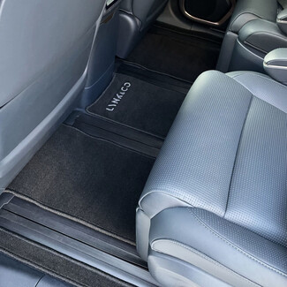 Коврики на Lynk & Co 900 2025&nbsp;-&nbsp;2026 в Кургане