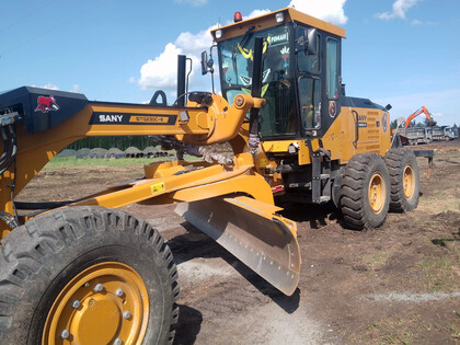 EVA коврики на Спецтехника Автогрейдер SANY STG230C 8 AWD  в Кургане