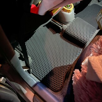 Коврики на Toyota Vitz I 1998&nbsp;-&nbsp;2005 в Кургане