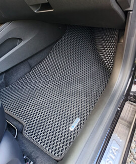 Коврики на Lada (ВАЗ) Aura 2023&nbsp;-&nbsp;2026 в Кургане