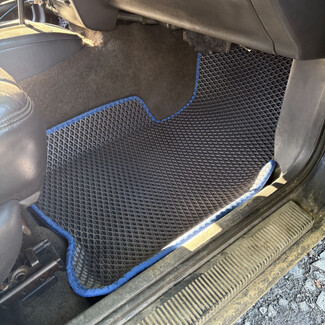 EVA коврики на Jeep Grand Cherokee (ZJ) 1992 - 1999 в Кургане EVA коврики на Jeep Grand Cherokee (ZJ) 1992 - 1999 в Кургане