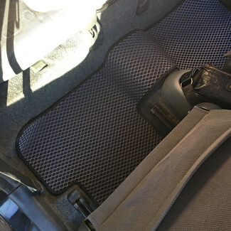 Коврики на Toyota Vitz I 1998&nbsp;-&nbsp;2005 в Кургане