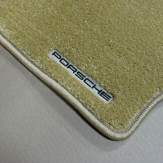 Ворсовые коврики на Porsche Macan I 2013&nbsp;-&nbsp;2025 в Кургане