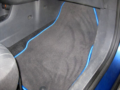 Коврики на Opel Corsa D 2006&nbsp;-&nbsp;2014 в Кургане