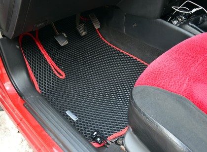Коврики на Ravon Nexia R3 2015 - 2020 в Кургане
